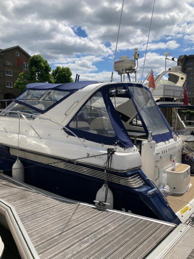 Entire Boat At St Katherine Docks 2 Available Select Using Room Options لندن المظهر الخارجي الصورة